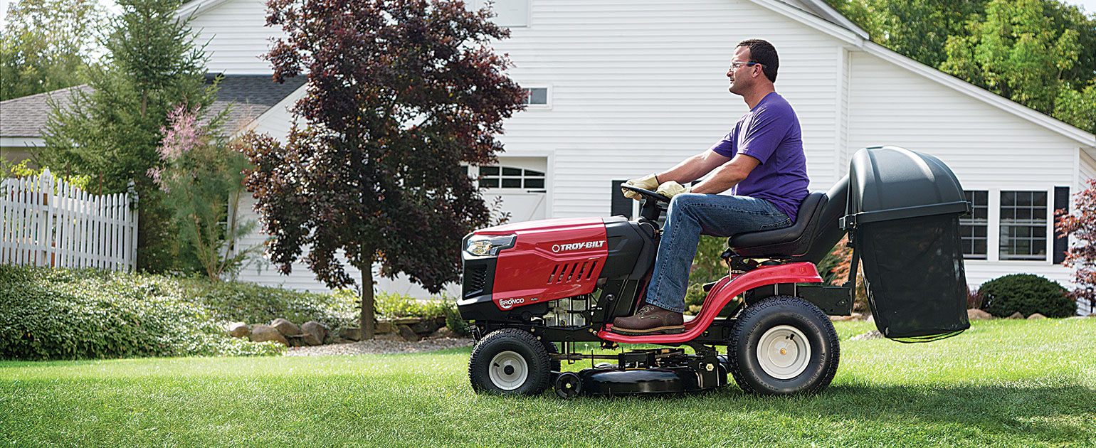 riding lawn mower with bagger
