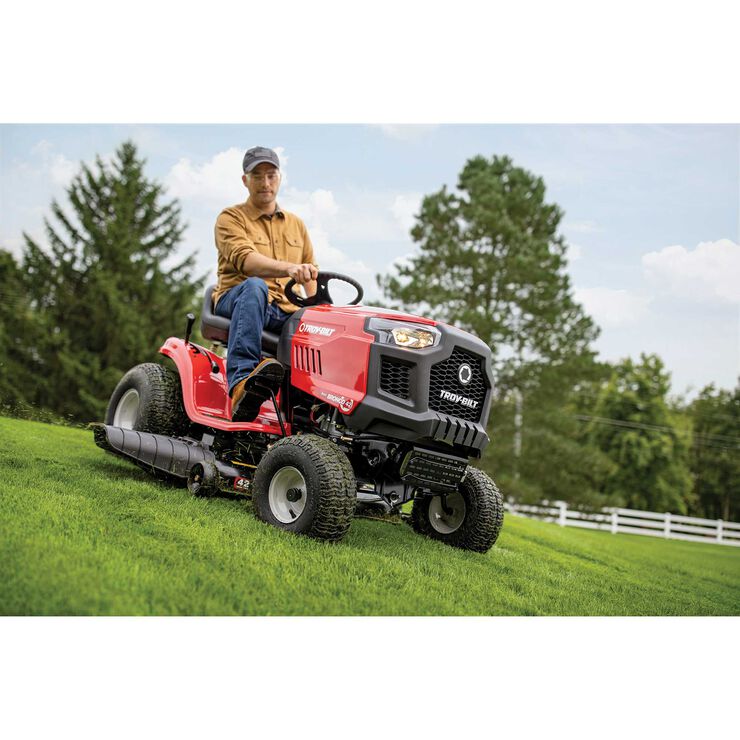 Bronco&trade; 42 Riding Lawn Mower