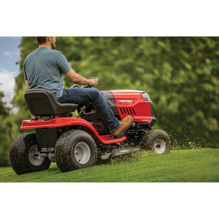 Bronco&trade; 42 Riding Lawn Mower
